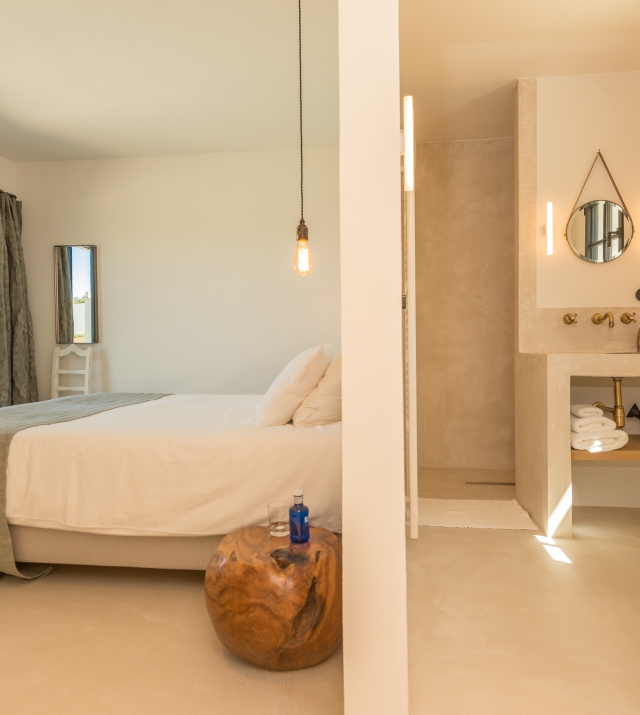 Resa estates ibiza luxury home for sale cala tarida tourise license bedroom 1.1jpg